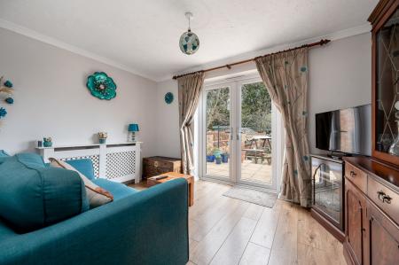 4 bedroom Semi-detached house for sale in The Glen, Fletton, Peterborough, PE2