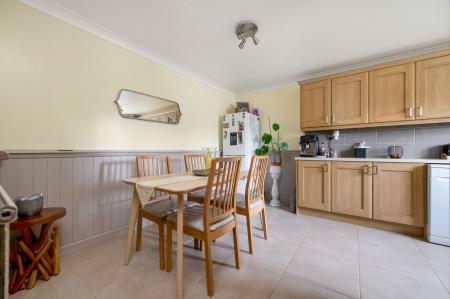 3 bedroom End of terrace house for sale in Welbourne, Werrington, Peterborough, PE4