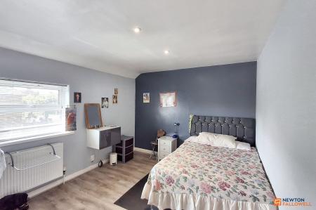 3 bedroom Terraced House for sale in Wootton Avenue, Fletton, Peterborough, PE2