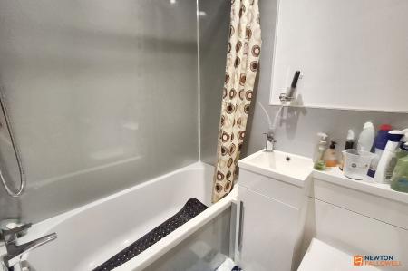 3 bedroom Terraced House for sale in Wootton Avenue, Fletton, Peterborough, PE2