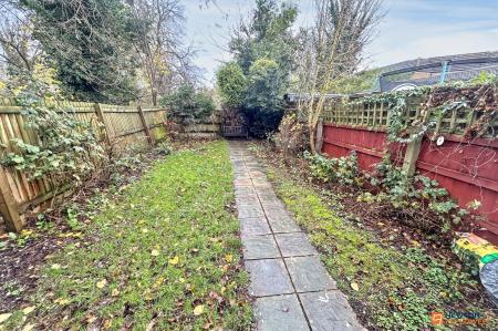 3 bedroom Semi-detached house for sale in Queens Walk, Peterborough, PE2