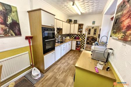 3 bedroom Semi-detached house for sale in Queens Walk, Peterborough, PE2