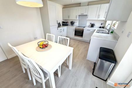 3 bedroom Detached house for sale in Manor Drive, Peterborough, PE4