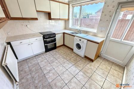 2 bedroom Semi-detached bungalow for sale in Francis Gardens, Peterborough, PE1