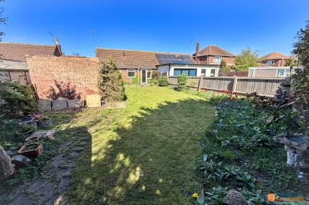 2 bedroom Semi-detached bungalow for sale in Francis Gardens, Peterborough, PE1