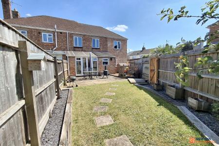 4 bedroom Semi-detached house for sale in Fane Road, Walton, Peterborough, PE4
