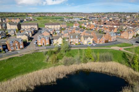 4 bedroom Detached house for sale in Shore View, Hampton Hargate, PE7