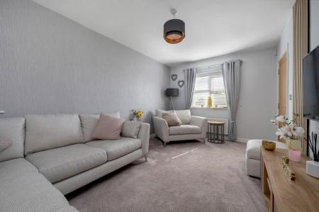 4 bedroom Detached house for sale in Shore View, Hampton Hargate, PE7