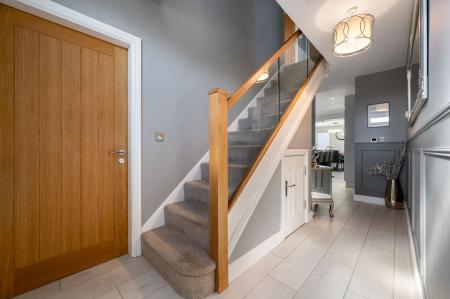 4 bedroom Detached house for sale in Shore View, Hampton Hargate, PE7