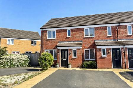 3 bedroom End of terrace house for sale in Littledale Crescent, Hemptsed, Peterborough, PE2