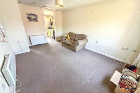 1 bedroom End of terrace house for sale in Bradegate Drive, Dogsthorpe, Peterborough, PE1