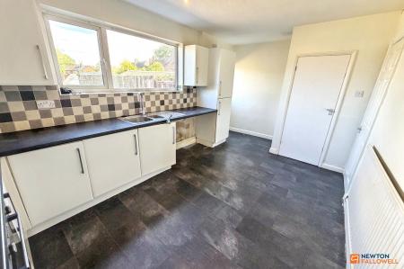 3 bedroom Semi-detached house for sale in Luddington Road, Walton, Peterborough, PE4