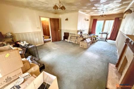 4 bedroom Detached house for sale in Station Road, Whittlesey, PE7