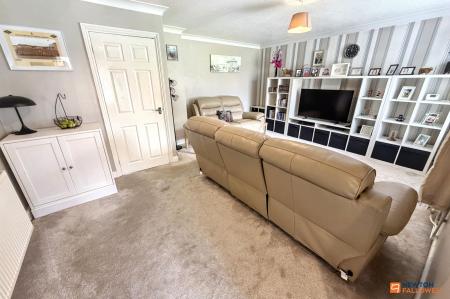 3 bedroom Detached house for sale in Uplands, Peterborough, PE4