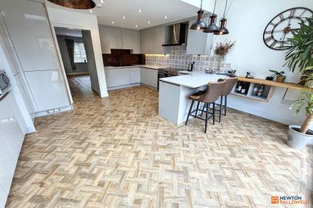 3 bedroom End of terrace house for sale in Speechley Road, Yaxley, Peterborough, PE7