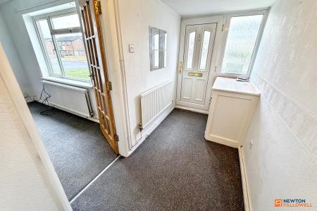 3 bedroom Semi-detached house to let in Holmes Way, Peterborough, PE4