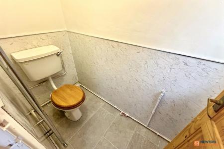 3 bedroom Semi-detached house to let in Holmes Way, Peterborough, PE4