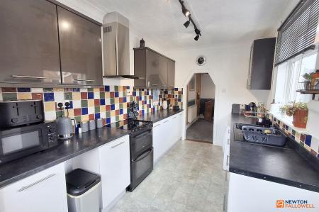 3 bedroom Semi-detached house for sale in Garton End Road, Peterborough, PE1