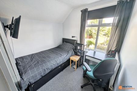 3 bedroom Semi-detached house for sale in Garton End Road, Peterborough, PE1