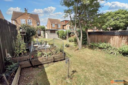3 bedroom Semi-detached house for sale in Garton End Road, Peterborough, PE1