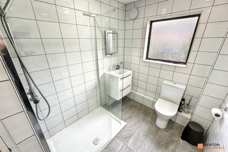 1 bedroom Ground floor flat for sale in William Nichols Court, Huntly Grove, Peterborough, PE1