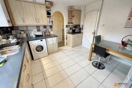 3 bedroom Terraced House for sale in Cowper Road, Dogsthorpe, Peterborough, PE1