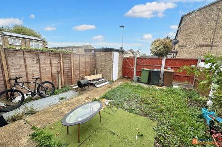 3 bedroom Terraced House for sale in Cowper Road, Dogsthorpe, Peterborough, PE1