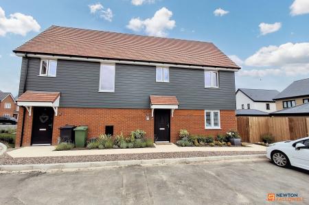 Banbury Drive, Hampton Water, Peterborough, PE7