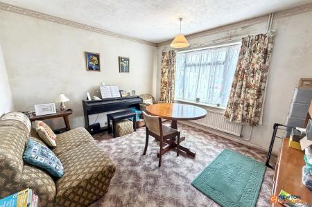 3 bedroom Detached house for sale in Gunthorpe Road, Gunthorpe, Peterborough, PE4