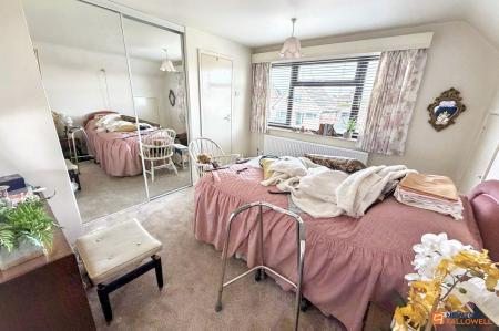 3 bedroom Detached house for sale in Blackdown Garth, Gunthorpe, Peterborough, PE4