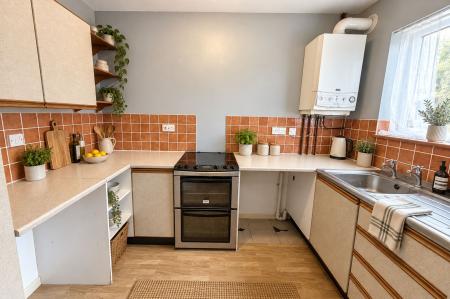 2 bedroom Terraced House for sale in Sunnymead, Werrington, Peterborough, PE4