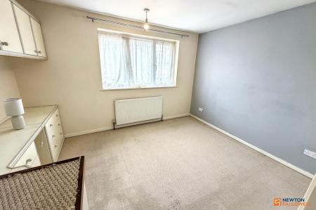 2 bedroom Terraced House for sale in Sunnymead, Werrington, Peterborough, PE4