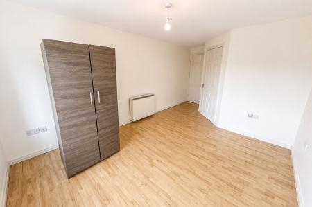 2 bedroom Ground floor flat to let in Renson Close, Peterborough, PE4