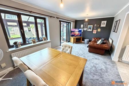 3 bedroom Semi-detached house for sale in Woodhall Rise, Werrington, Peterborough, PE4