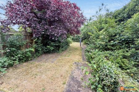3 bedroom Semi-detached house for sale in Arundel Road, Walton, Peterborough, PE4