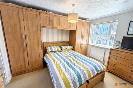 3 bedroom Detached house for sale in Redwing Close, Stanground, Peterborough, PE2