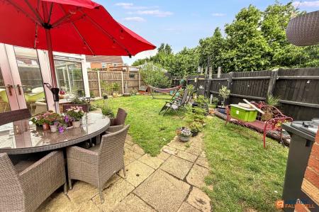 3 bedroom Detached house for sale in Redwing Close, Stanground, Peterborough, PE2