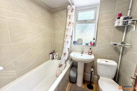 2 bedroom Terraced House for sale in North Street, Stanground, Peterborough, PE2
