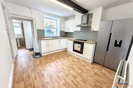 2 bedroom Terraced House for sale in North Street, Stanground, Peterborough, PE2