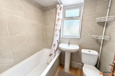 2 bedroom Terraced House for sale in North Street, Stanground, Peterborough, PE2