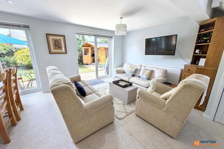 3 bedroom Detached house for sale in Chatsfield, Werrington, Peterborough, PE4