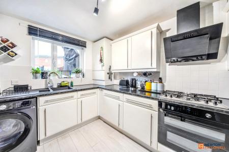 2 bedroom Terraced House for sale in Cook Avenue, Hempsted, Peterborough, PE7