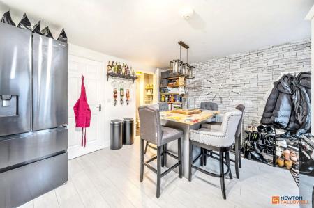 2 bedroom Terraced House for sale in Cook Avenue, Hempsted, Peterborough, PE7