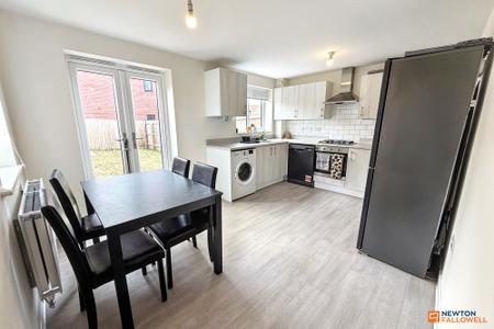 3 bedroom Semi-detached house for sale in Noble Close, Gunthorpe, Peterborough, PE4
