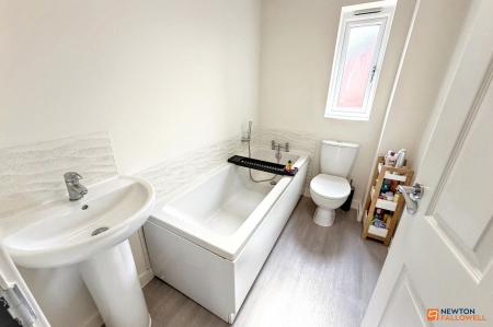 3 bedroom Semi-detached house for sale in Noble Close, Gunthorpe, Peterborough, PE4
