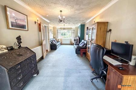 3 bedroom Semi-detached house for sale in Mildmay Road, Walton, Peterborough, PE4
