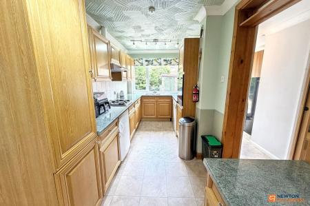 3 bedroom Semi-detached house for sale in Mildmay Road, Walton, Peterborough, PE4