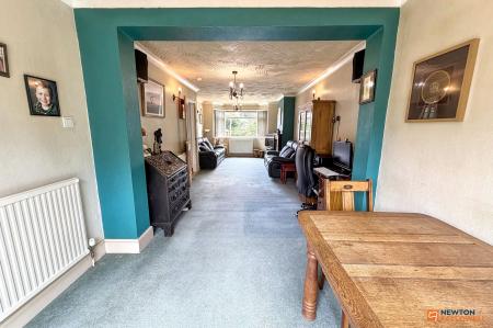3 bedroom Semi-detached house for sale in Mildmay Road, Walton, Peterborough, PE4
