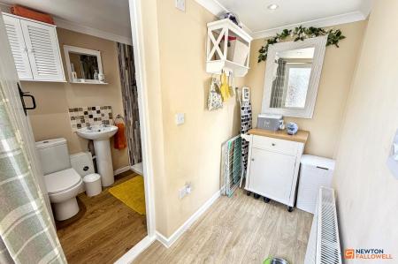 3 bedroom End of terrace house for sale in Spencer Avenue, Stanground, Peterborough, PE2