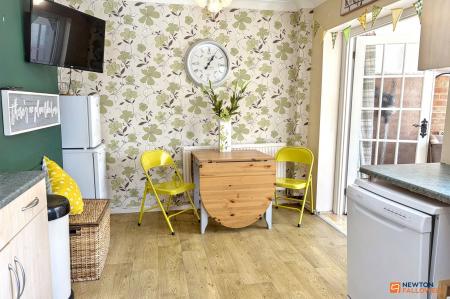 3 bedroom End of terrace house for sale in Spencer Avenue, Stanground, Peterborough, PE2